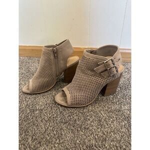 Women's Camel Tan Perforated Ankle Bootie Size 6
